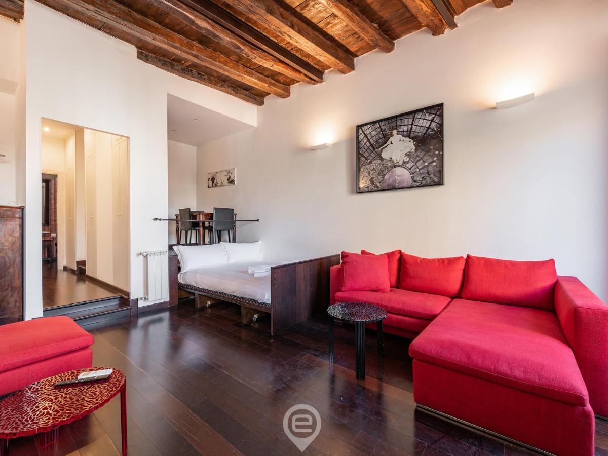 Piazza Yenne Apartment Cagliari Bagian luar foto