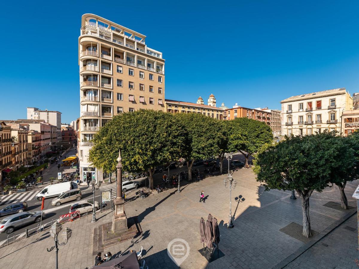 Piazza Yenne Apartment Cagliari Bagian luar foto
