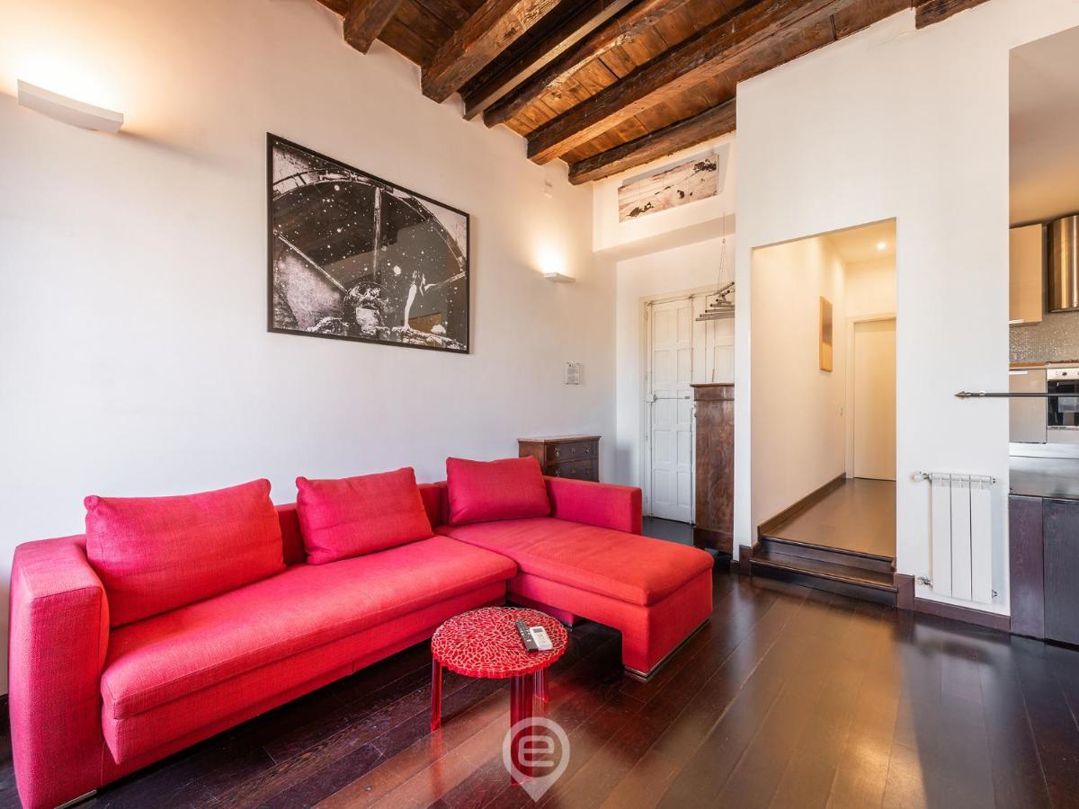 Piazza Yenne Apartment Cagliari Bagian luar foto