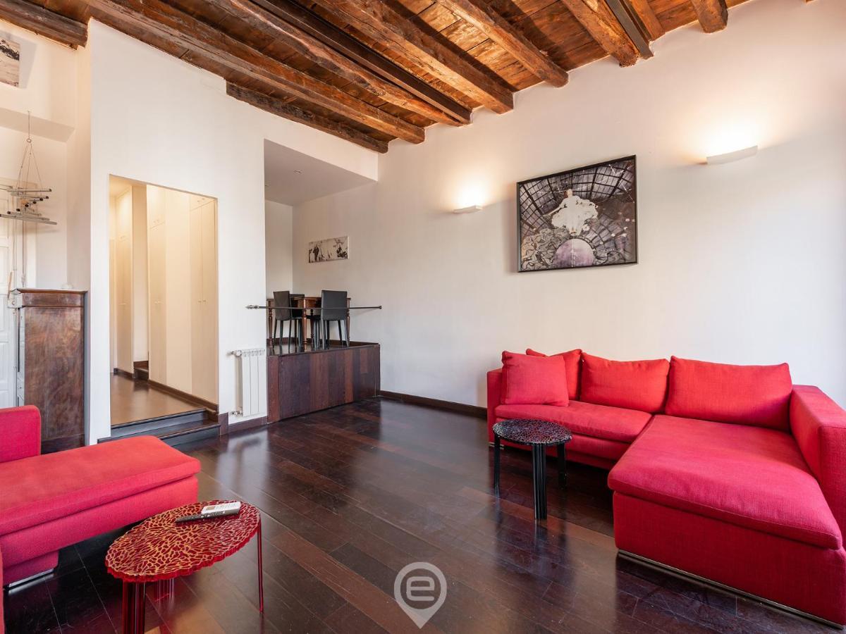 Piazza Yenne Apartment Cagliari Bagian luar foto