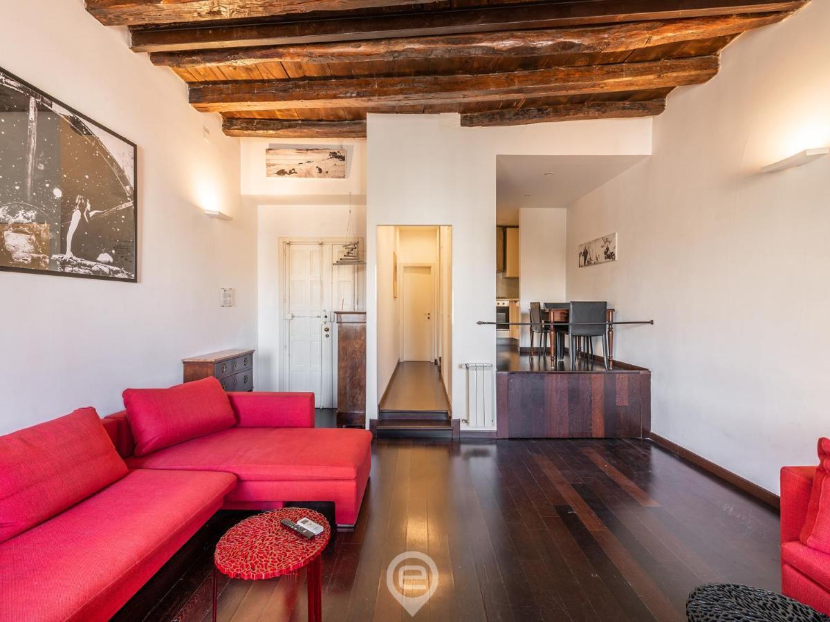 Piazza Yenne Apartment Cagliari Bagian luar foto